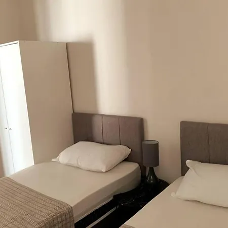 דירה Brand New 2 Bedroom In Luxurious Tower @e5 Road איסטמבול